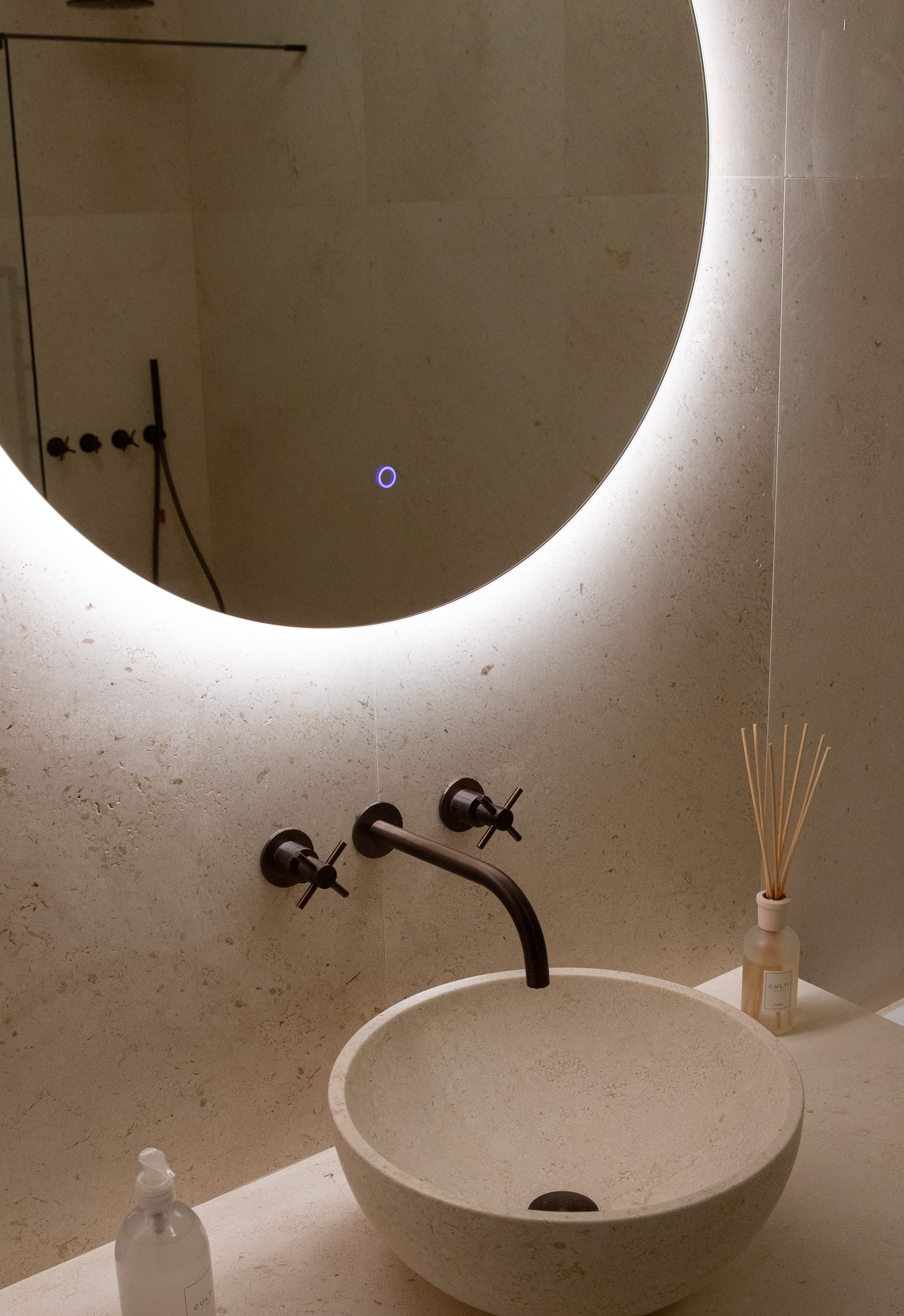 Specchio retroilluminato 