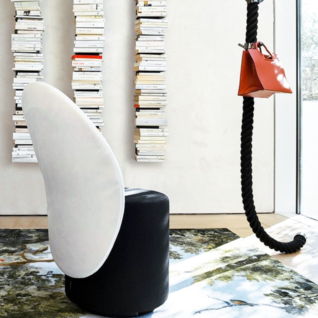 libri a paerte + sedia 