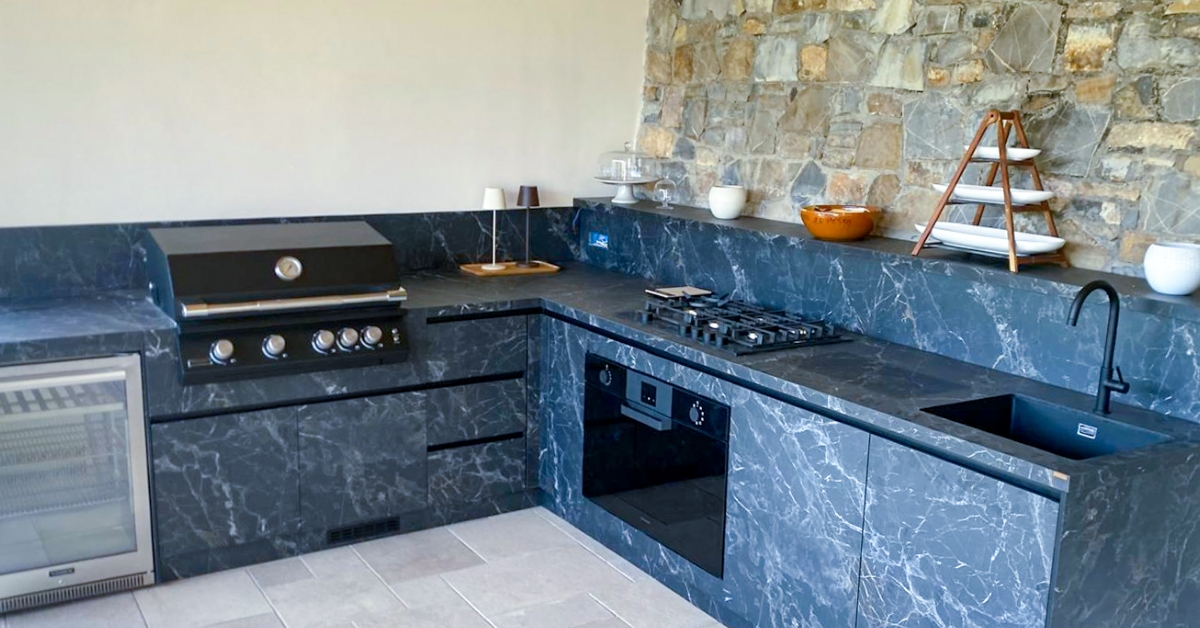 Cucine outdoor su misura in HPL